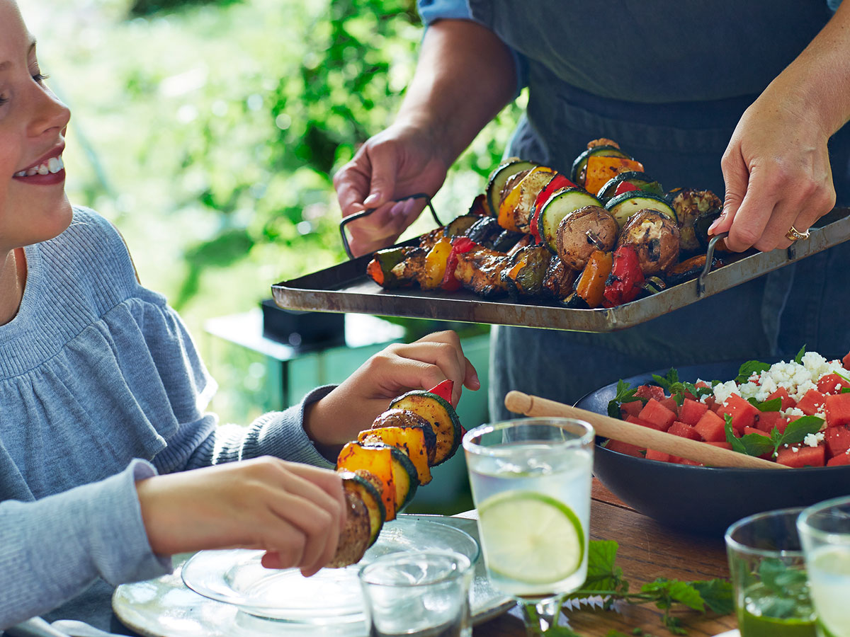 Put the vegetables on the grill