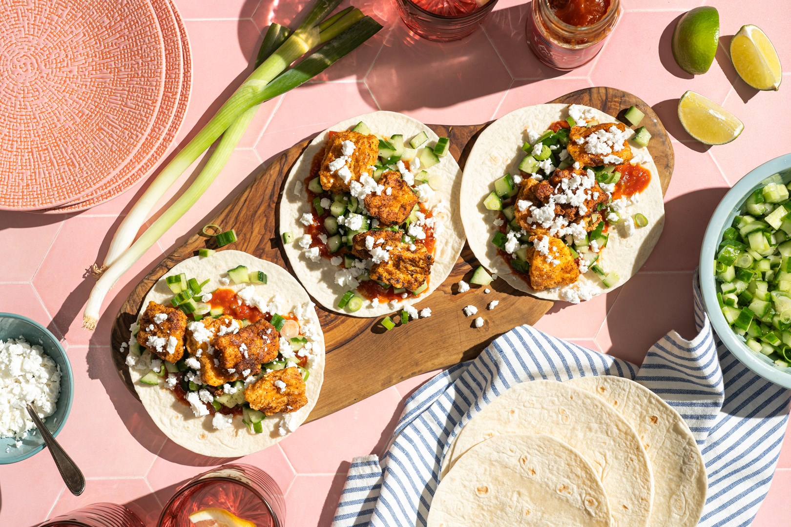 Taco’s met kabeljauw en komkommersalade