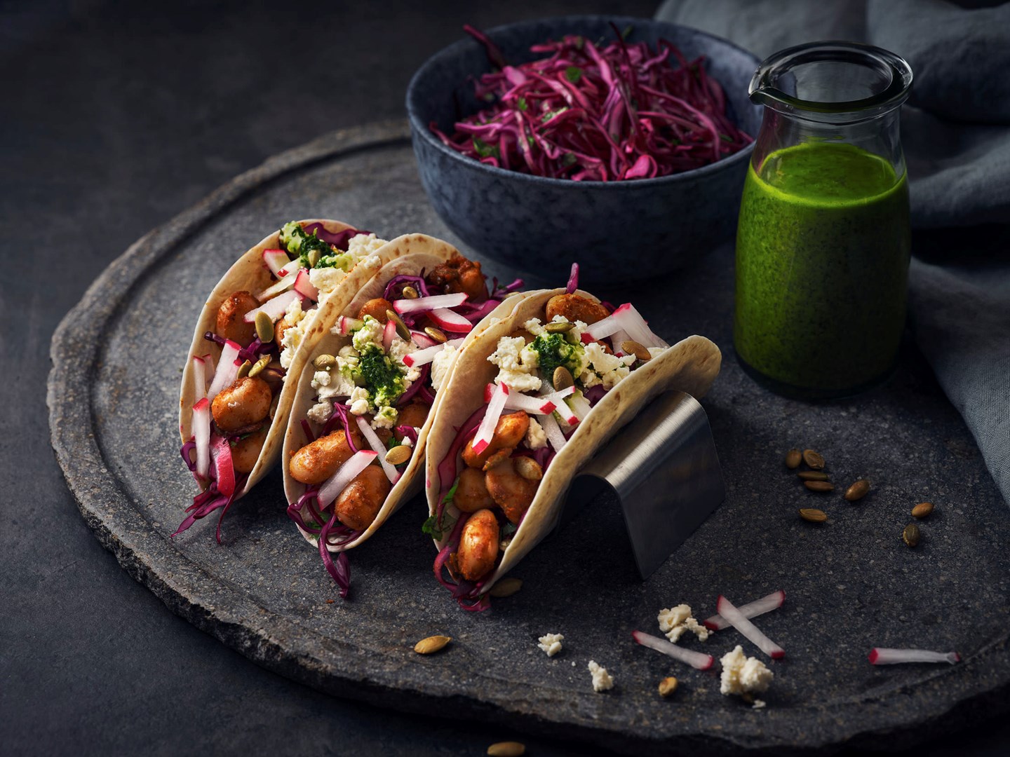 Vegetarische Tacos mit weißen Bohnen