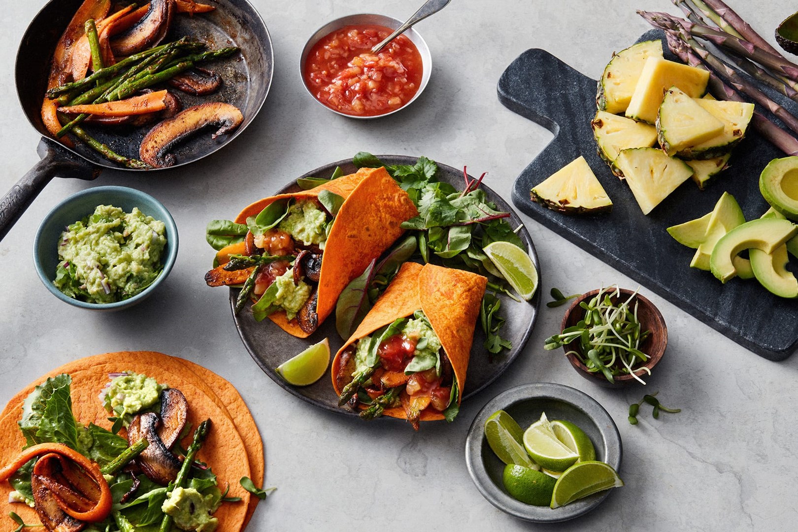 Tortillas aux carottes, champignons portobello et asperges