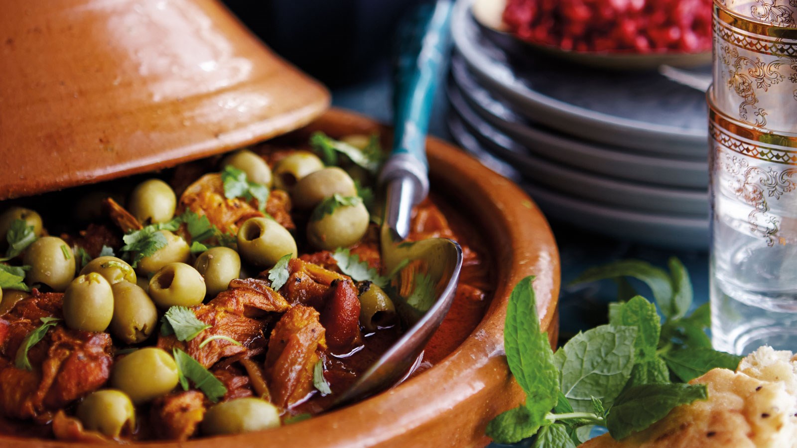 Tagine med kyckling och lök