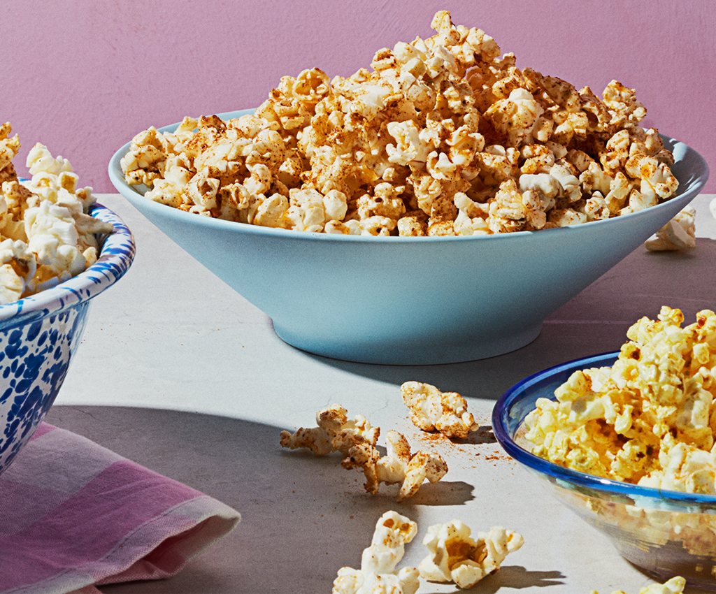 Pittig gekruiden popcorn in drie smaken