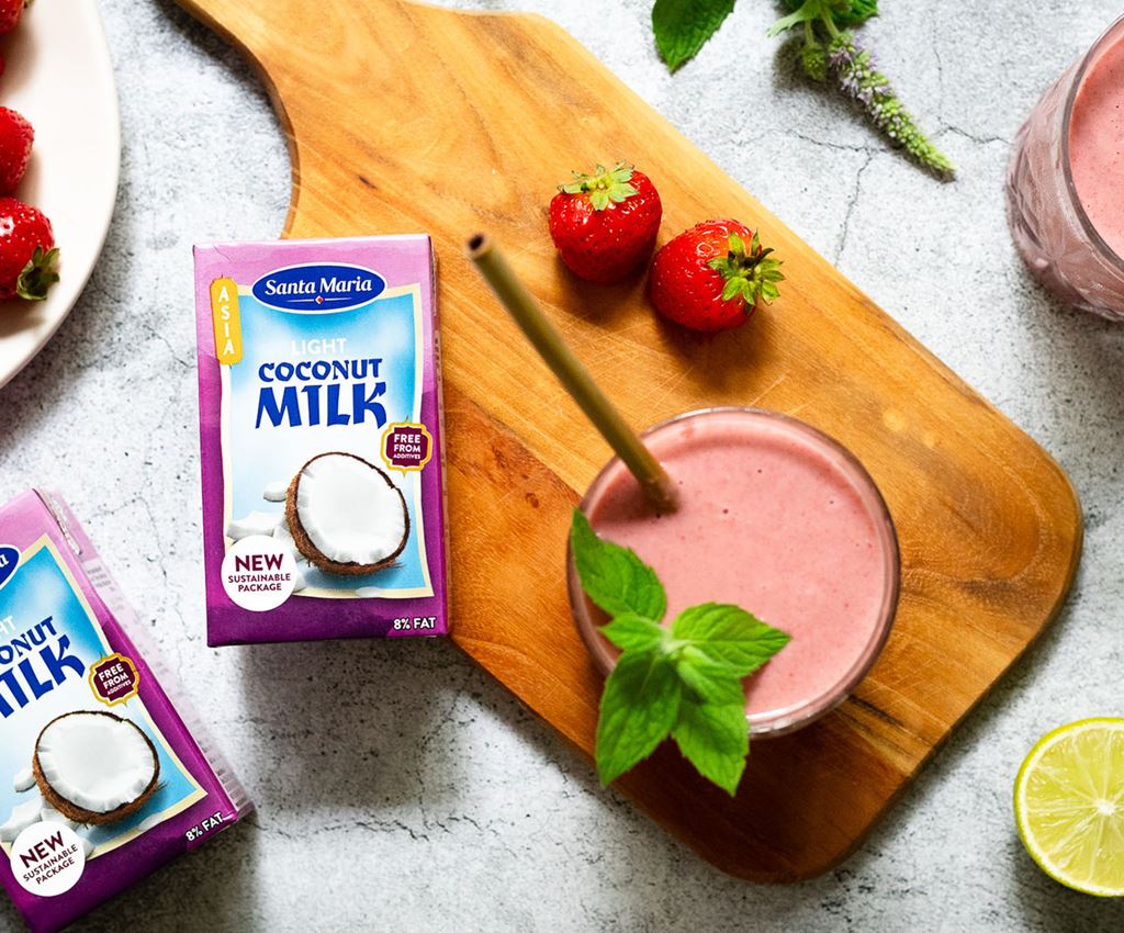 Maasika-kookosesmuuti