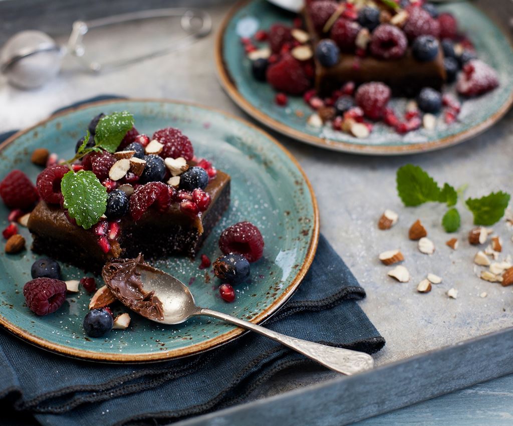 vegan brownie marjadega taldriku peal