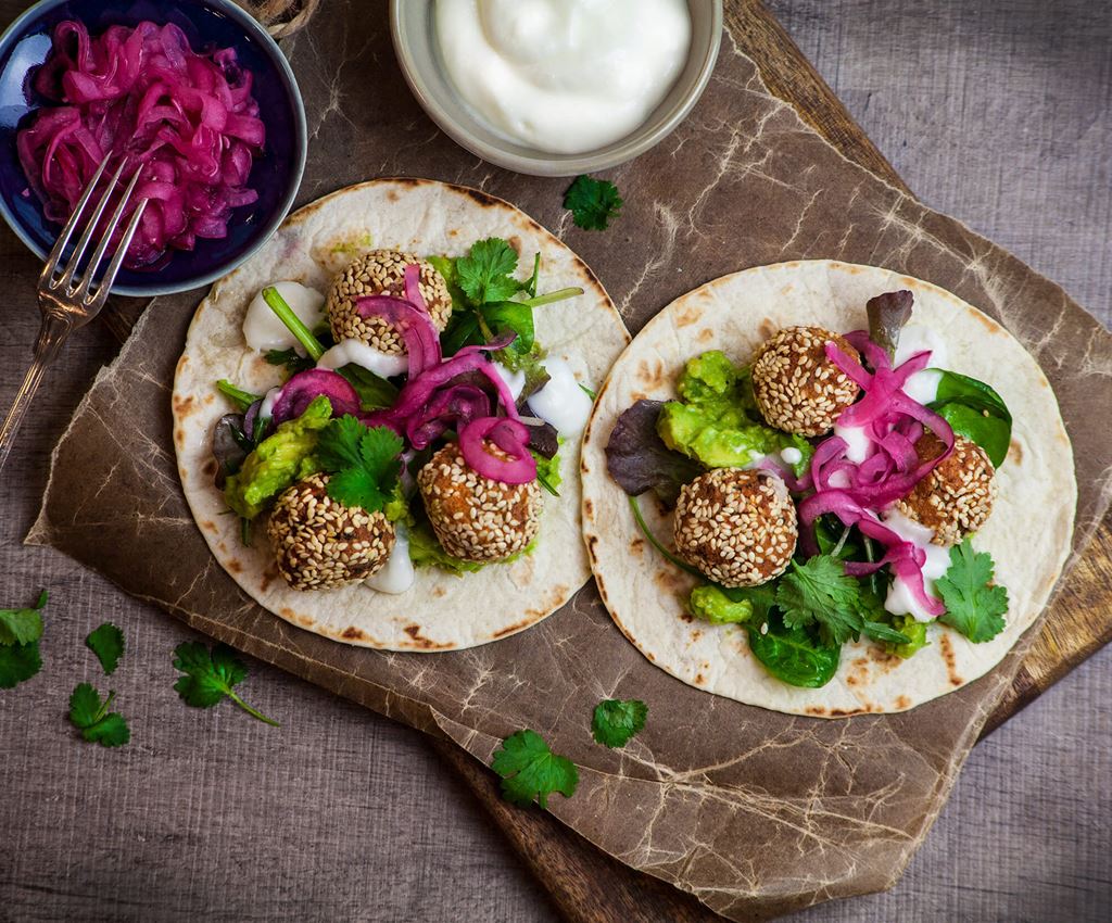 Falafel tortilla